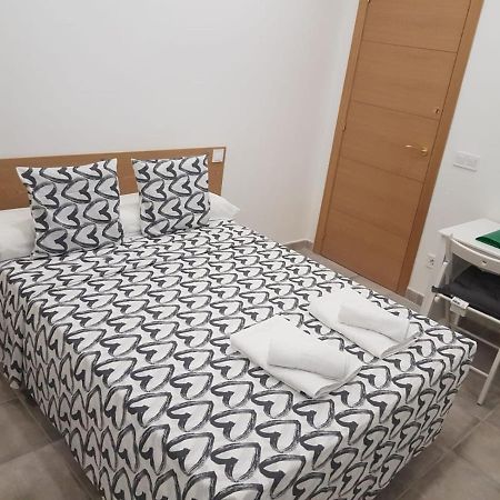 Coliving New San Bernando Hotell Madrid Exteriör bild